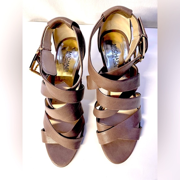 Michael Kors Strappy Gladiator Brown Leather Sandals Women Size 9.5 - Picture 4 of 7